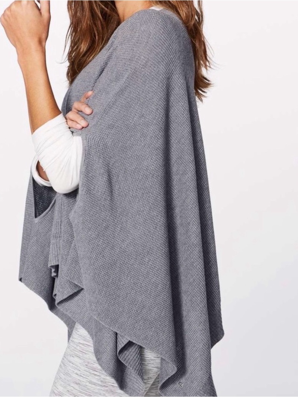Lululemon Forward Flow Poncho Gray One Size